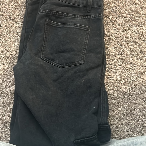 black, perfect condition - Picture 2 of 3